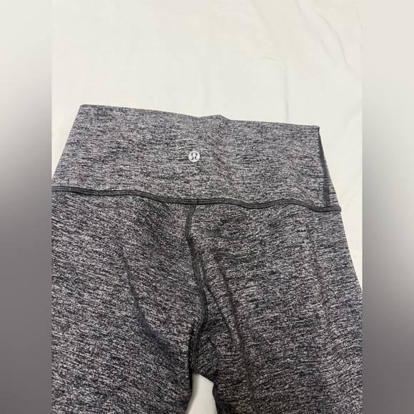 Lululemon Wunder Under Hi-Rise Tight *28 - Picture 9 of 10